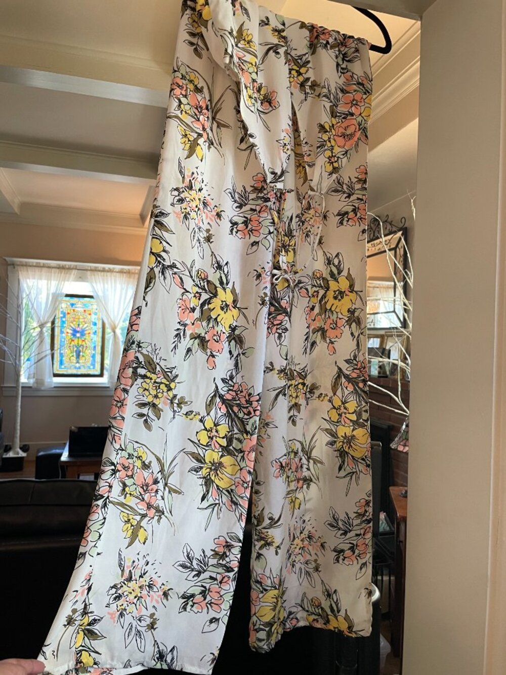 Leith Floral Halter Tie Jumpsuit - 2/4 - Picture 4 of 8